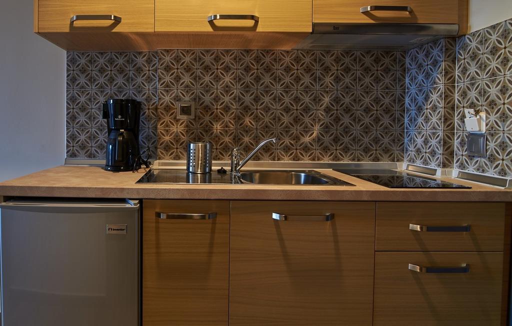 Athos Thea Luxury Sarti