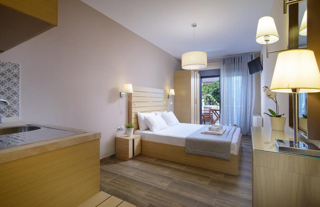 Athos Thea Luxury Apartment Sarti